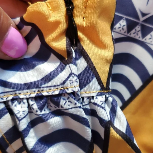 Women's Pants - Picture 12 of 12